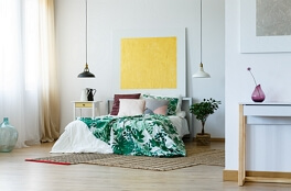 Decorate a large bedroom with a carpet